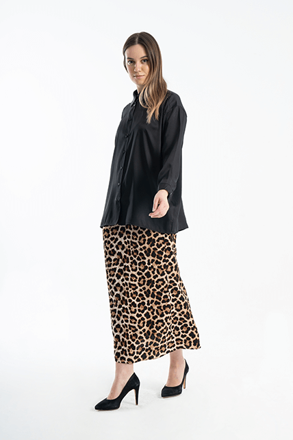 Jakarlı Saten Leoparlı Desenli Kalem Etek - 3